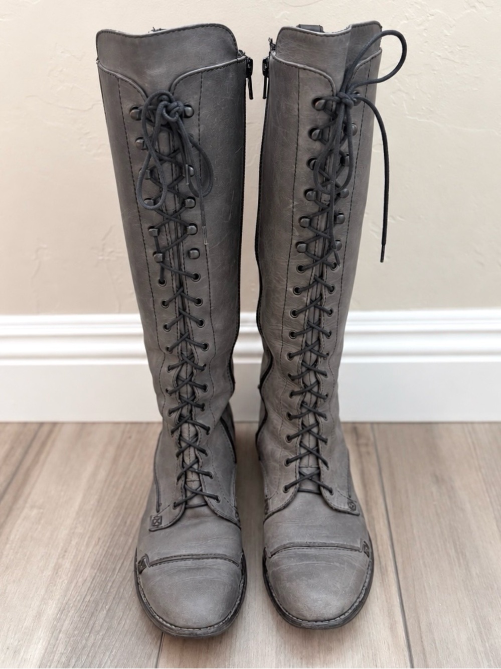 Vintage Charles David Regiment Italian Leather Lace-Up Boots Size 6